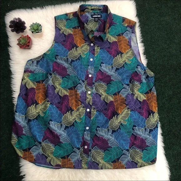 Lands End Deep Sea Navy Palm No Iron Top - Picture 3 of 12